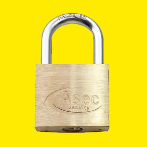 30mm Brass Padlock AS2508 | NEXT DAY | LockerKeys.Biz